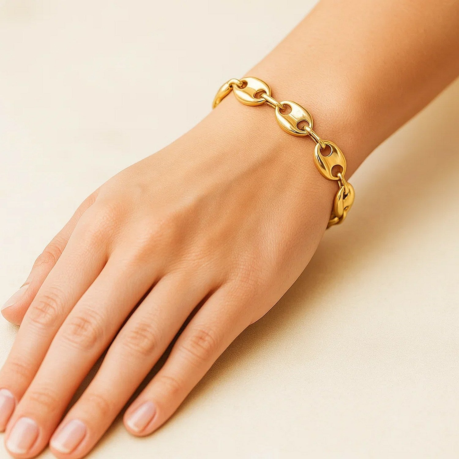 14k Yellow Gold High Polish Lite Puffed Mariner Link Bracelet (12.00 mm)