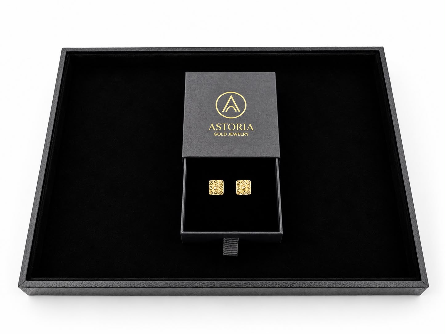 ELEGANT SQUARE STUD 10K